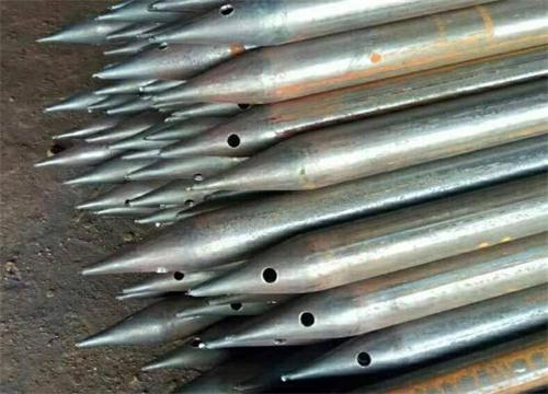 京口隧道钢花管现货